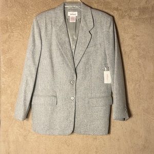 Brand New Worthington Wool